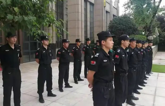 ��^��I��������